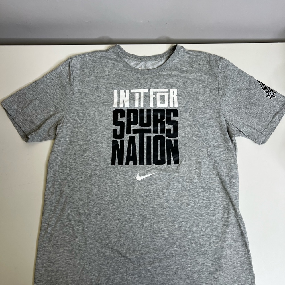 Nike Gray Spurs Nation Men's T-Shirt - Size Large